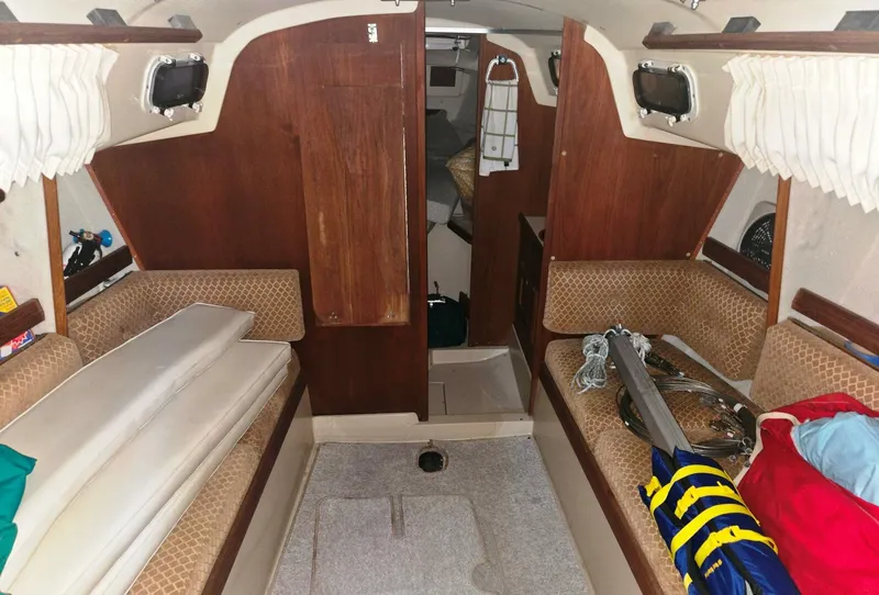 Slide: The Image of O'Day 28 1983 - 5935532