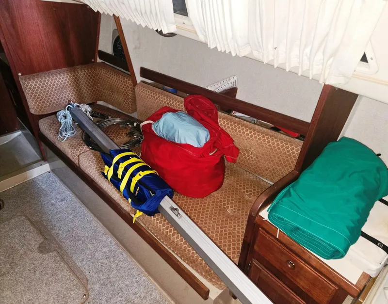 Slide: The Image of O'Day 28 1983 - 5935531