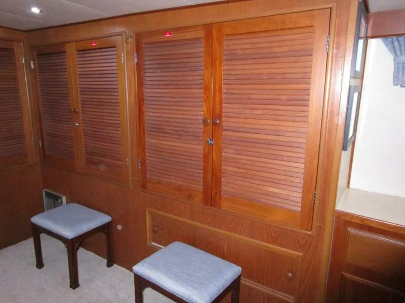 Slide: The Image of Stbd. Side Locker   - 5935380