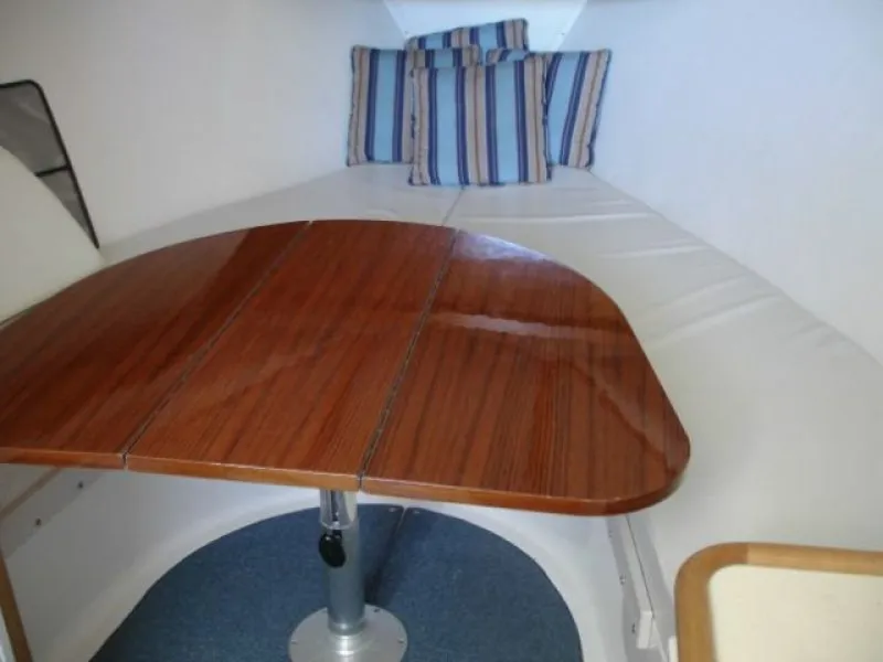 Slide: The Image of Stolper 35 - Baits Factor - Forward Stateroom 2002 Stolper 35 Express - Baits Factor - 5935603