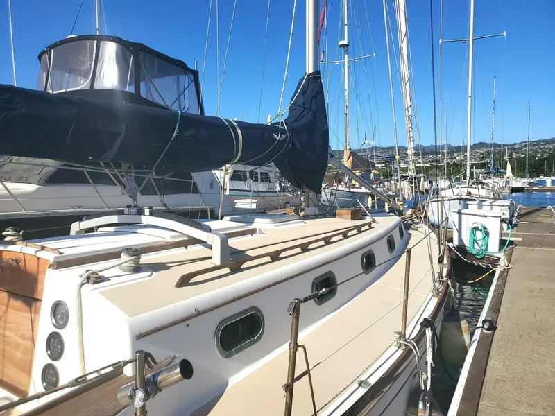 Slide: The Image of Cape Dory 330 1987 - 5935748