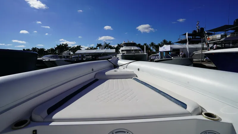 Slide: The Image of Airship 330 2015 - 5935852