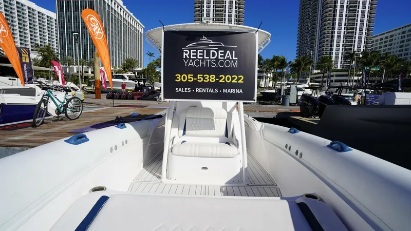 Slide: The Image of Airship 330 2015 - 5935856