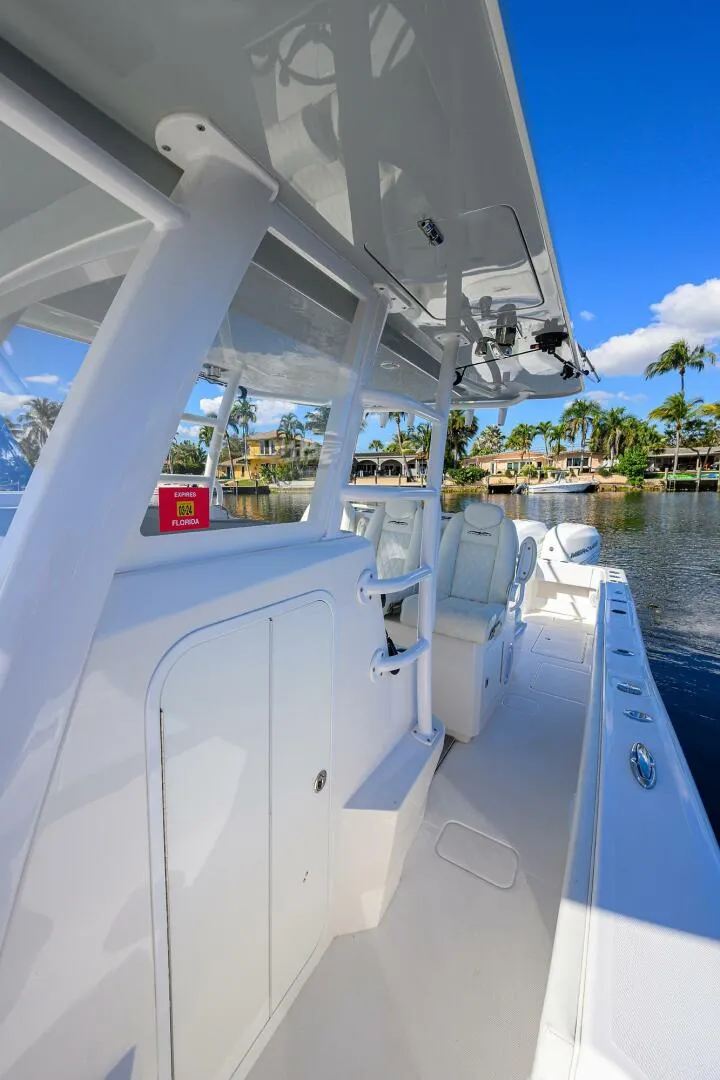 Slide: The Image of Invincible 39 2021 - 5936616