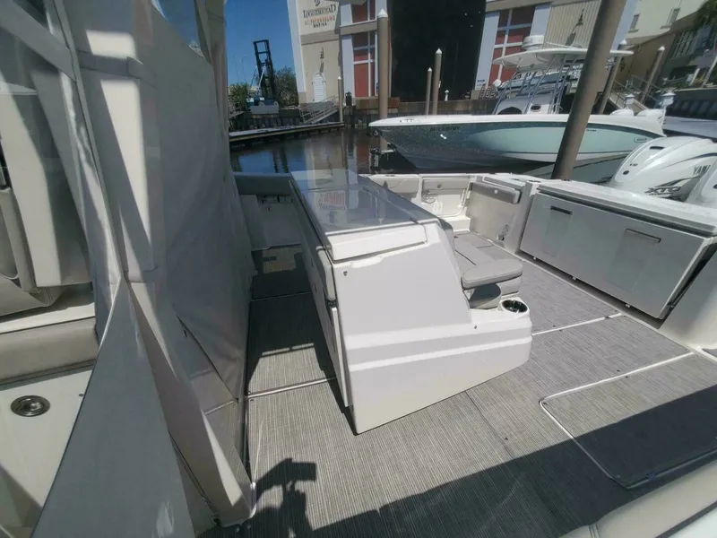 Slide: The Image of Pursuit S 378 Sport 2023 - 7654221