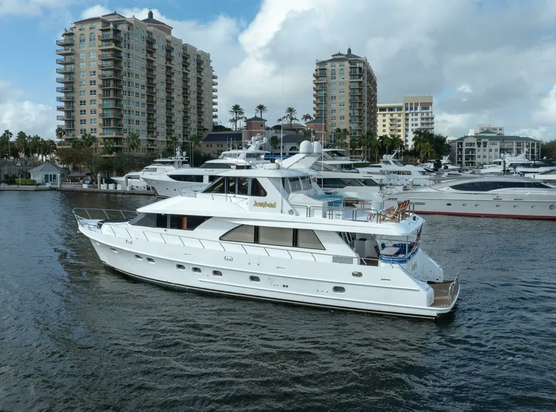 Slide: The Image of Ocean Alexander 80 motoryacht 2005 - 7648214