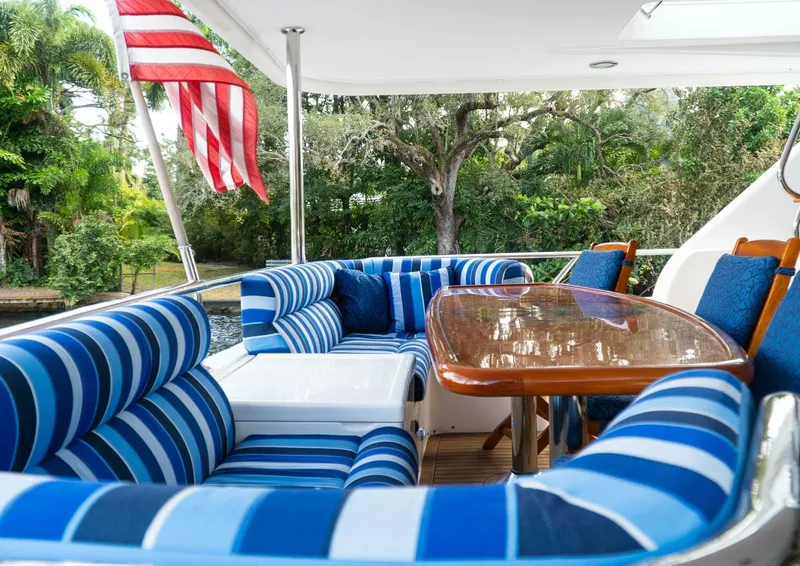 Slide: The Image of Ocean Alexander 80 motoryacht 2005 - 5937354