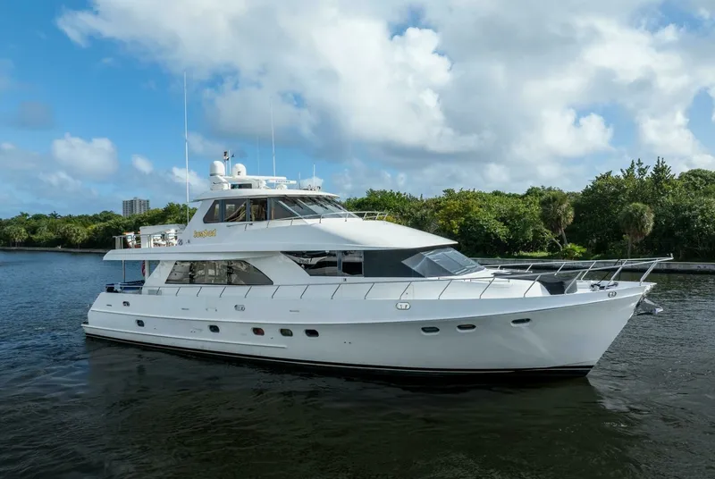 Slide: The Image of Ocean Alexander 80 motoryacht 2005 - 7648232