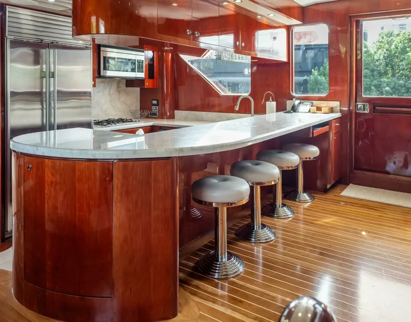Slide: The Image of Ocean Alexander 80 motoryacht 2005 - 7648165