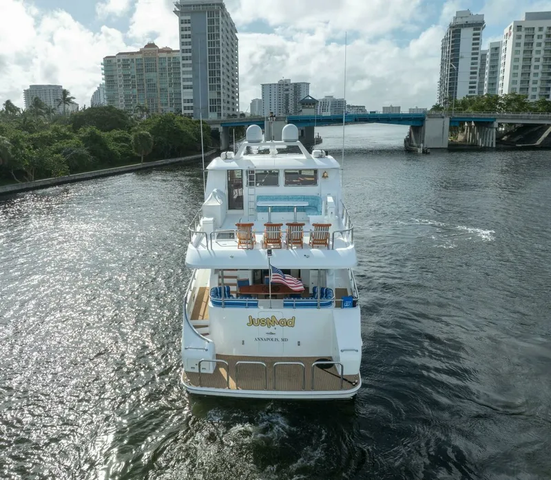 Slide: The Image of Ocean Alexander 80 motoryacht 2005 - 7648224