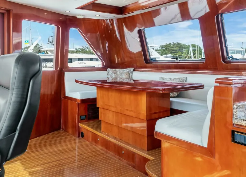 Slide: The Image of Ocean Alexander 80 motoryacht 2005 - 7648192