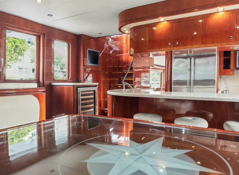 Slide: The Image of Ocean Alexander 80 motoryacht 2005 - 7648161