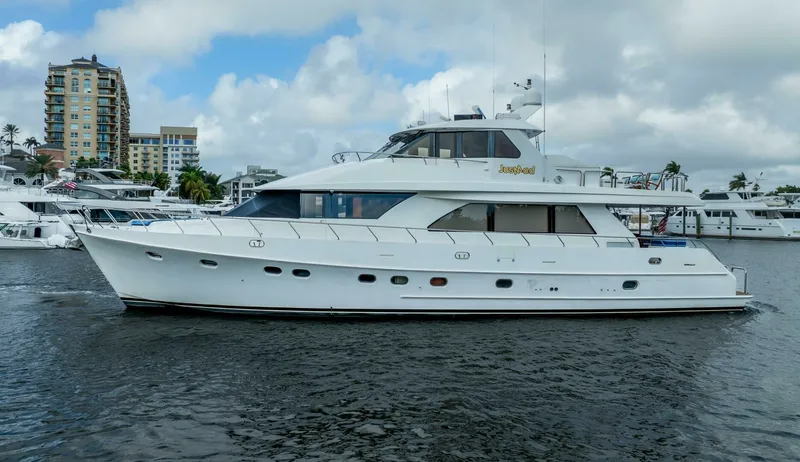 Slide: The Image of Ocean Alexander 80 motoryacht 2005 - 7648238