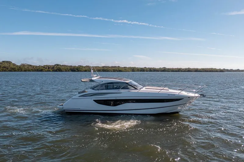 Slide: The Image of Princess V40 2021 - 5964897