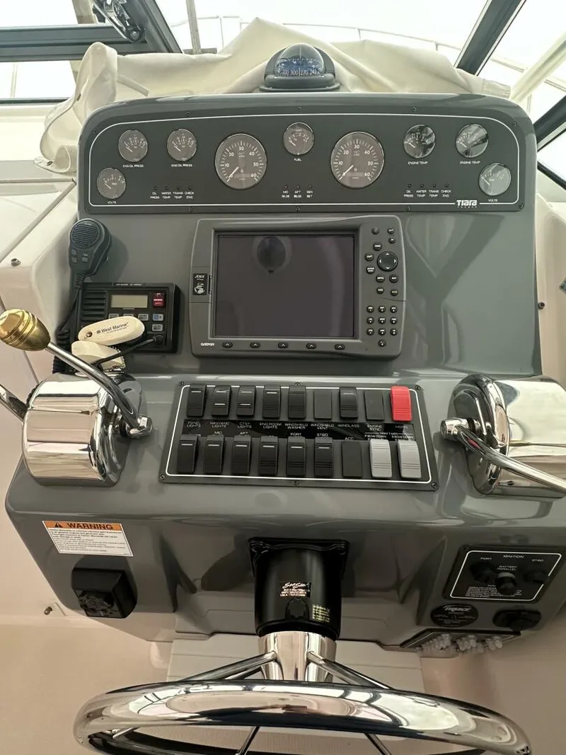 Slide: The Image of Tiara 2900 Open Classic 2006 - 5956249