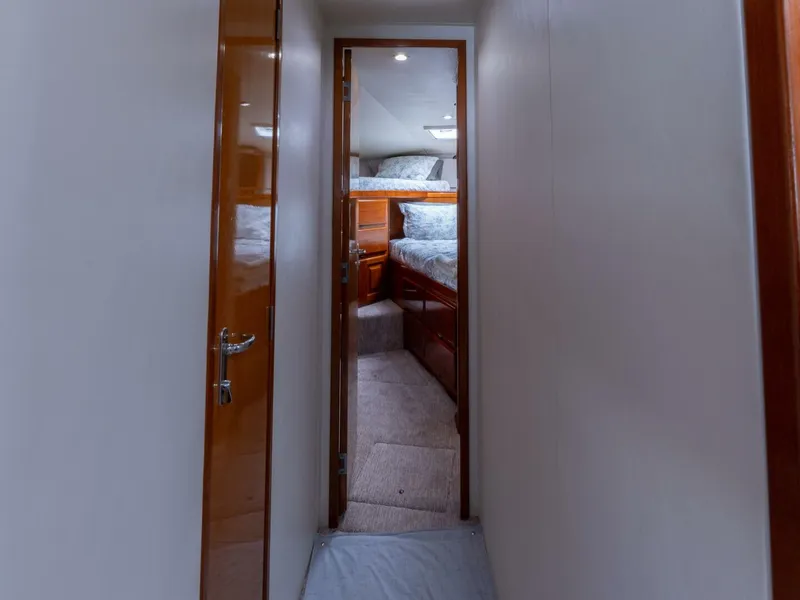 Slide: The Image of Viking 58 Convertible 1998 - 5937429