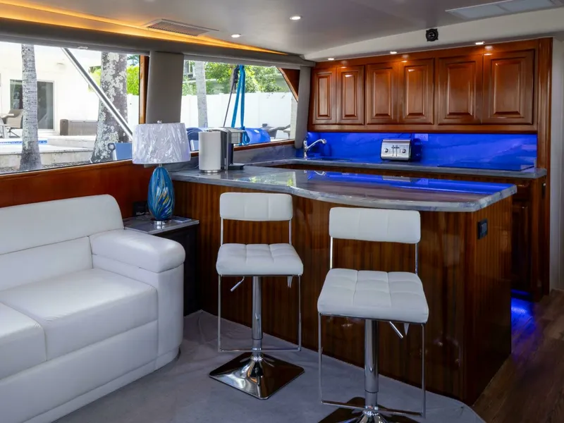 Slide: The Image of Viking 58 BAREFOOT - Salon/Galley 1998 Viking 58 Convertible BAREFOOT - 7676780