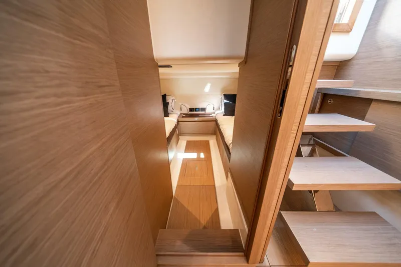 Slide: The Image of Pardo 43 2023 - 5965212