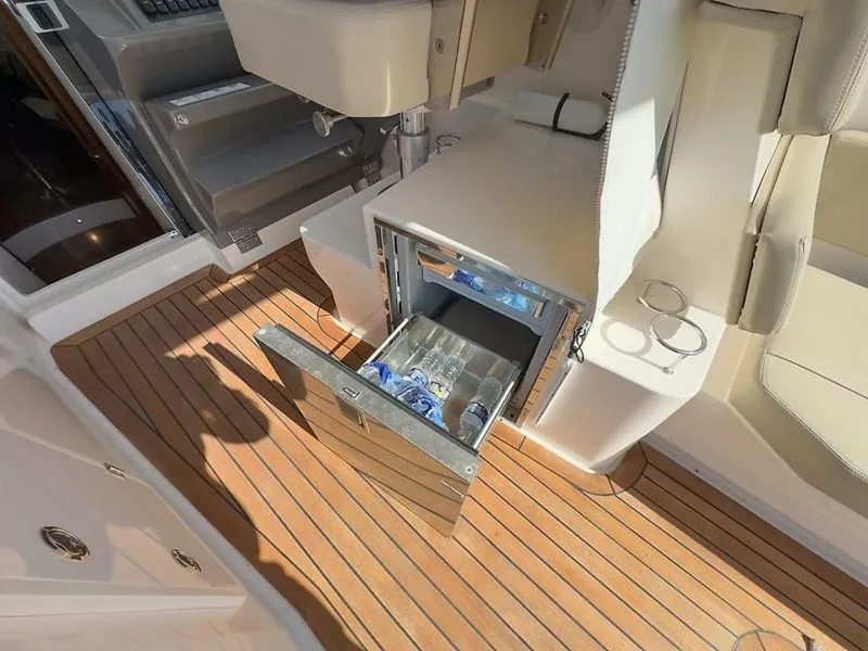 Slide: The Image of 0005564954 - 5938093