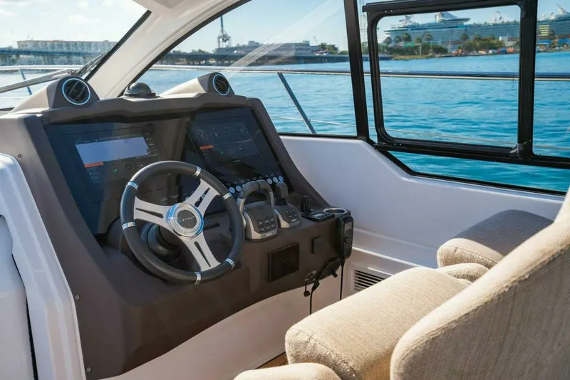 Slide: The Image of Azimut Atlantis 45 - Relax Josephine - Helm Seat, Electronics 2022 Azimut Atlantis 45 - Relax Josephine - 7653653