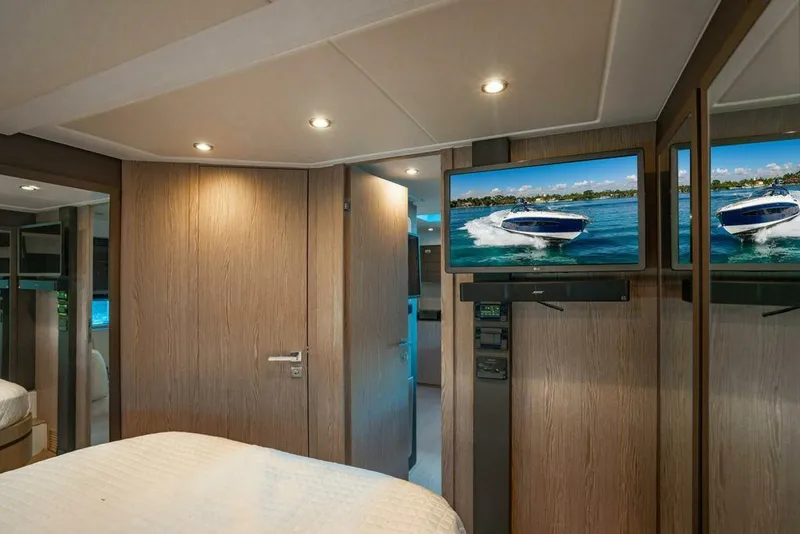 Slide: The Image of Azimut Atlantis 45 - Relax Josephine - Stateroom 2022 Azimut Atlantis 45 - Relax Josephine - 5938231