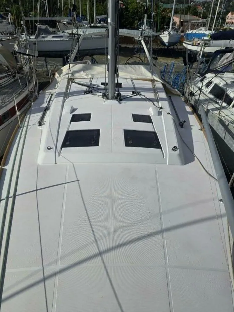 Slide: The Image of Beneteau Oceanis 45 2015 - 5938599