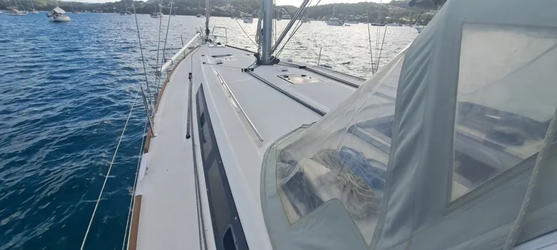 Slide: The Image of Beneteau Oceanis 45 2015 - 6852632