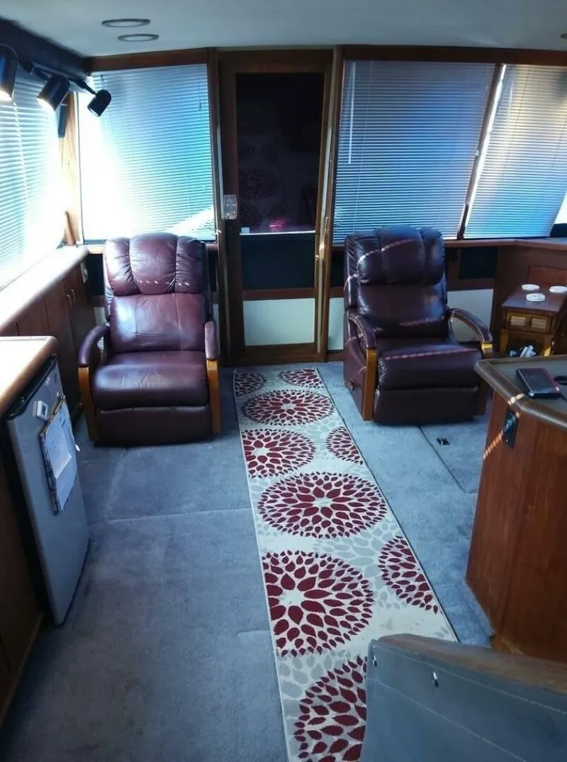Slide: The Image of Bayliner 4588 Pilothouse 1991 - 7515845