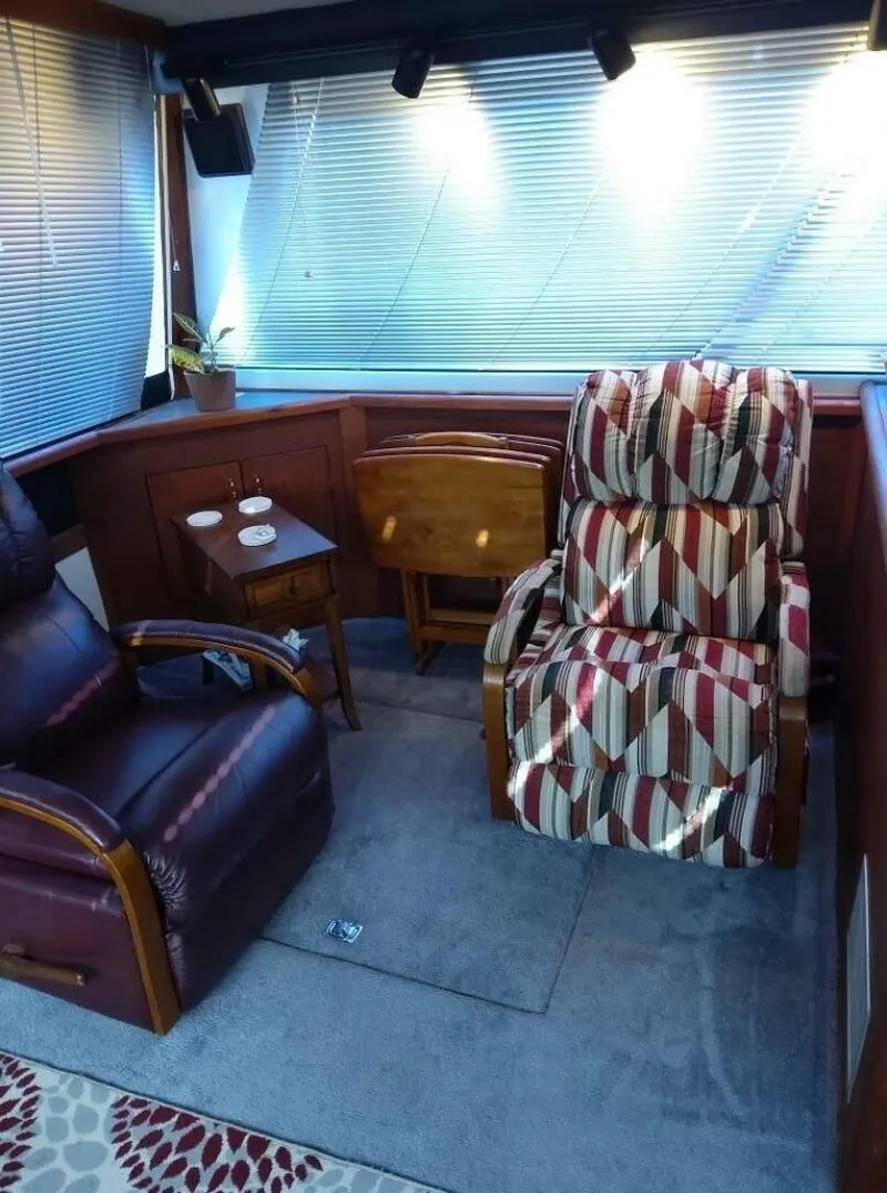 Slide: The Image of Bayliner 4588 Pilothouse 1991 - 7515844