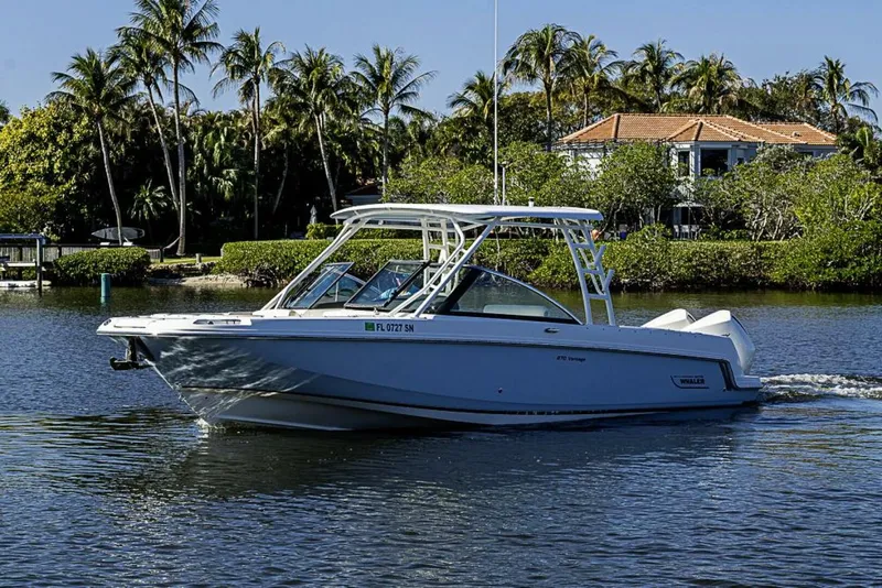 Slide: The Image of Boston Whaler 270 Vantage 2019 - 5938981