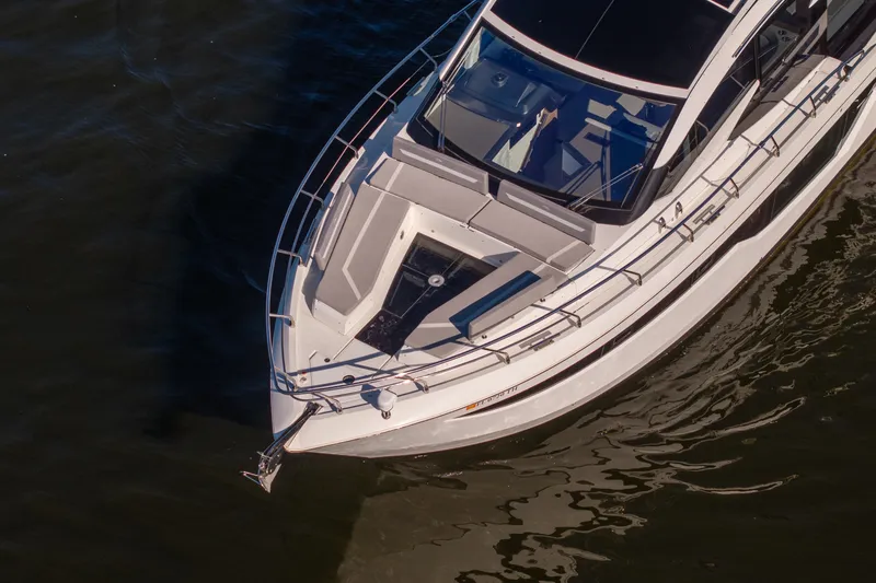 Slide: The Image of Galeon 510 SKY 2022 - 5939280