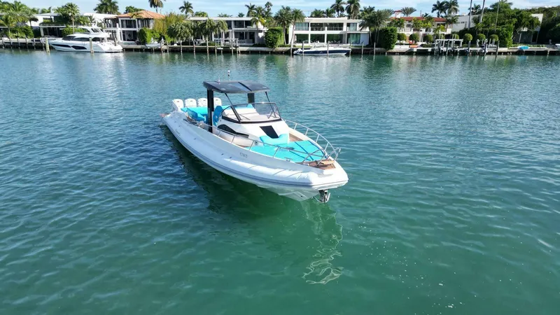 Slide: The Image of Capelli Tempest 50 2021 - 5939406