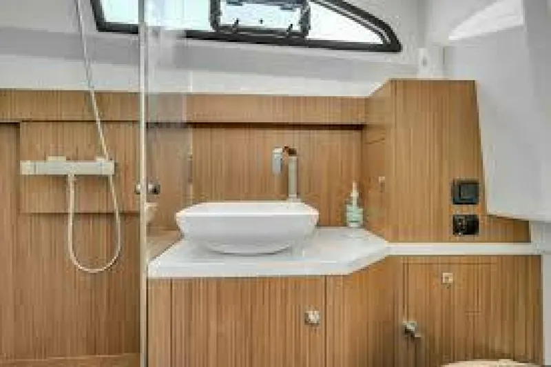 Slide: The Image of Capelli Tempest 50 2021 - 5939413