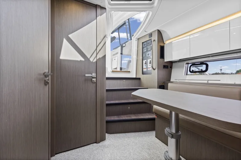 Slide: The Image of 2022 Beneteau 41 Grand Turismo War Downs Eagle Dinette (3) - 6333124