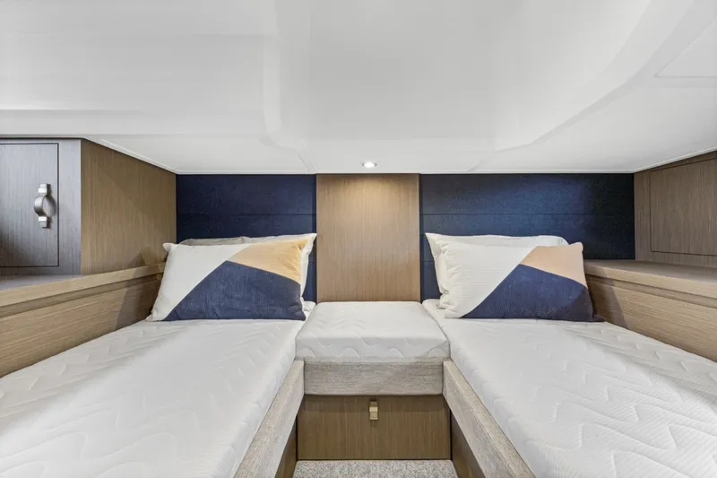 Slide: The Image of 2022 Beneteau 41 Grand Turismo War Downs Eagle Aft Berth (1) - 6333134