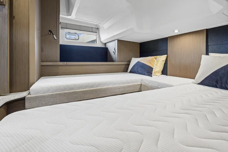 Slide: The Image of 2022 Beneteau 41 Grand Turismo War Downs Eagle Aft Berth (2) - 6333135