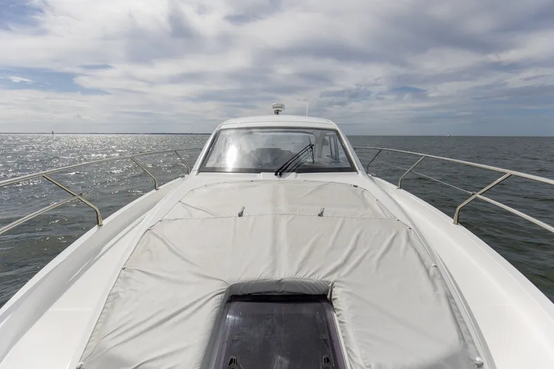 Slide: The Image of 2022 Beneteau 41 Grand Turismo War Downs Eagle Bow (2) - 6333152