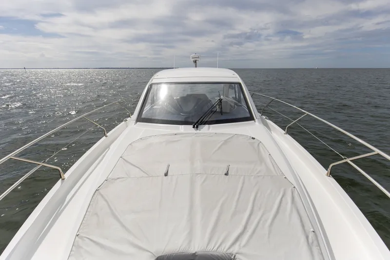 Slide: The Image of 2022 Beneteau 41 Grand Turismo War Downs Eagle Bow (3) - 6333153