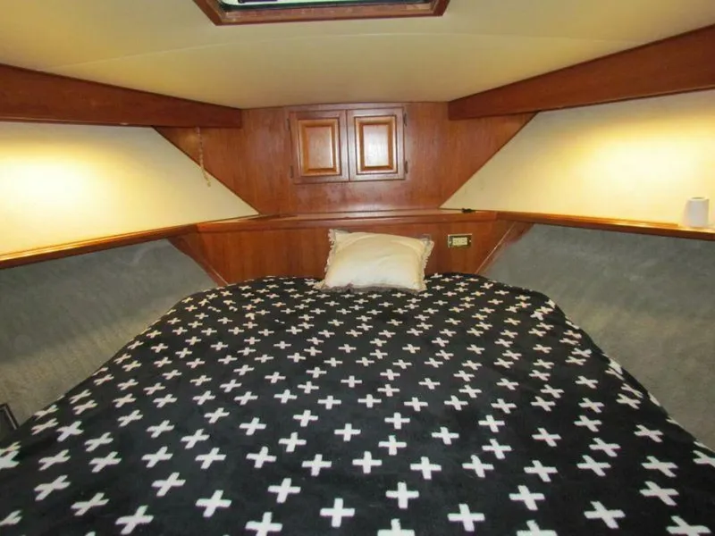 Slide: The Image of Viking 45 Convertible 1988 - 5939640