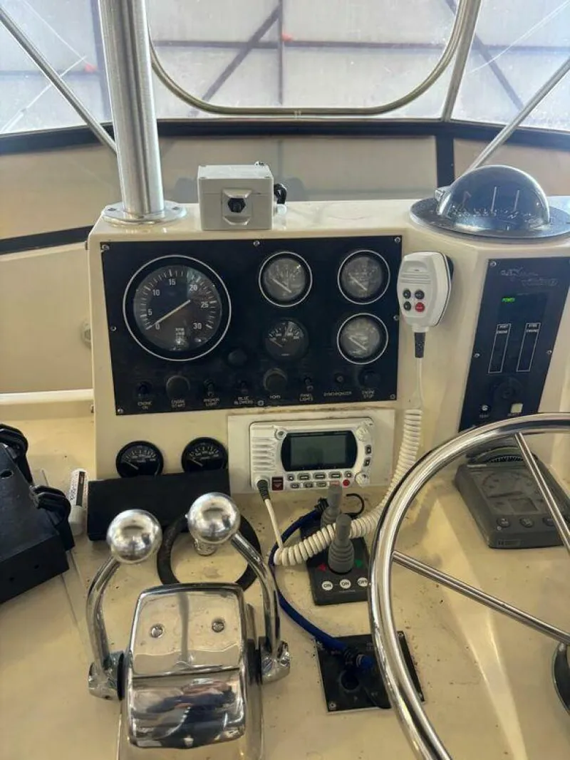 Slide: The Image of Viking 45 Convertible 1988 - 5939632