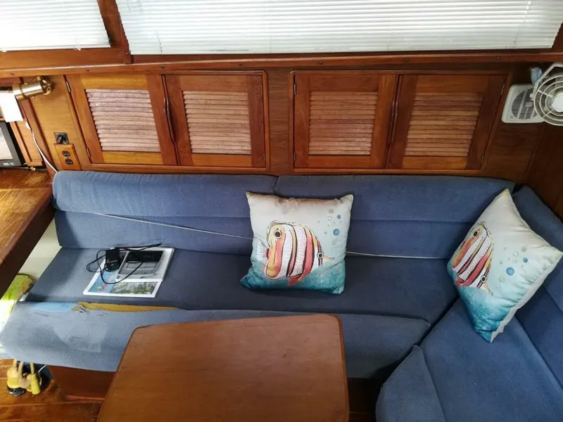 Slide: The Image of Irwin 43 Mk III 1989 - 5939986