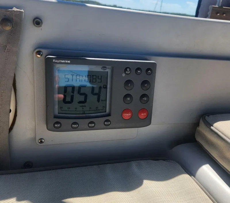 Slide: The Image of Irwin 43 Mk III 1989 - 5939990