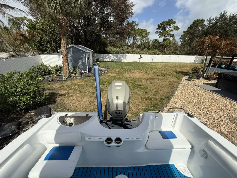 Slide: The Image of Sea Chaser 21 2005 - 5940250