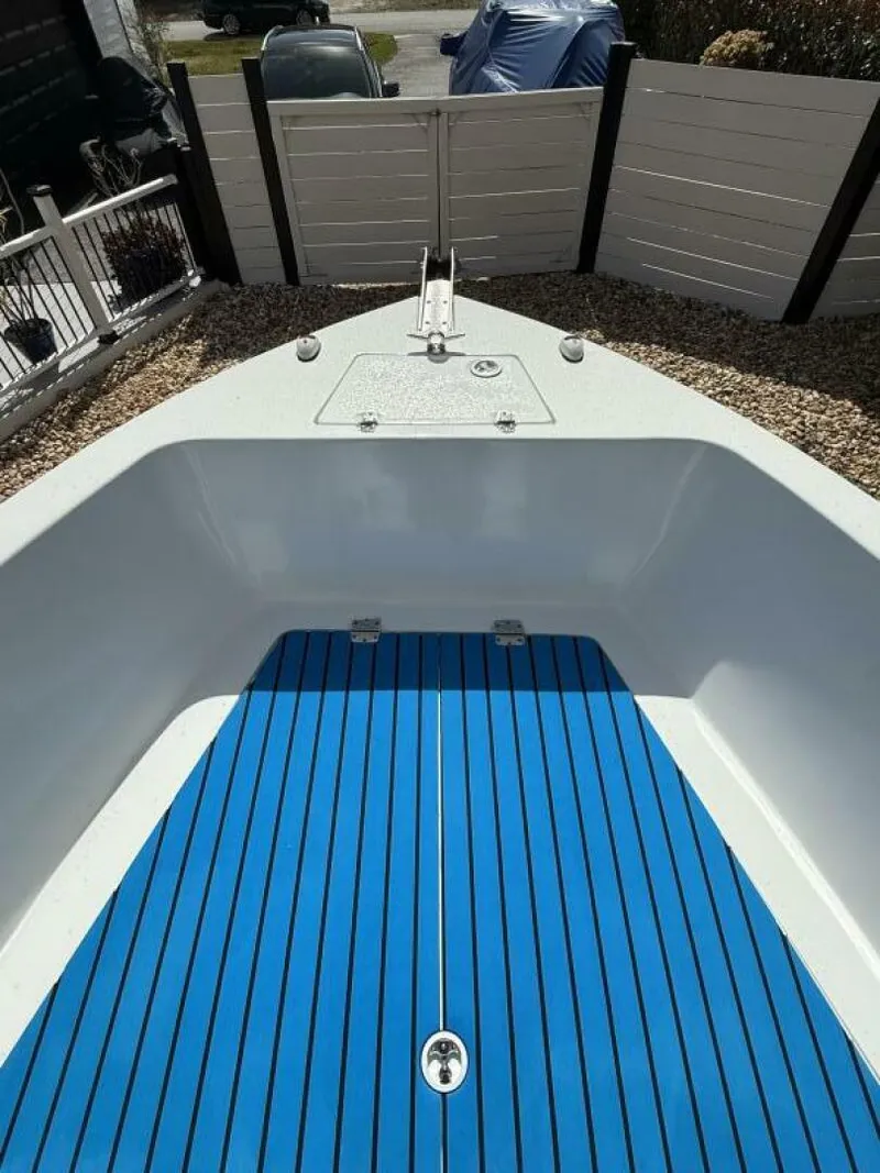 Slide: The Image of Sea Chaser 21 2005 - 5940239