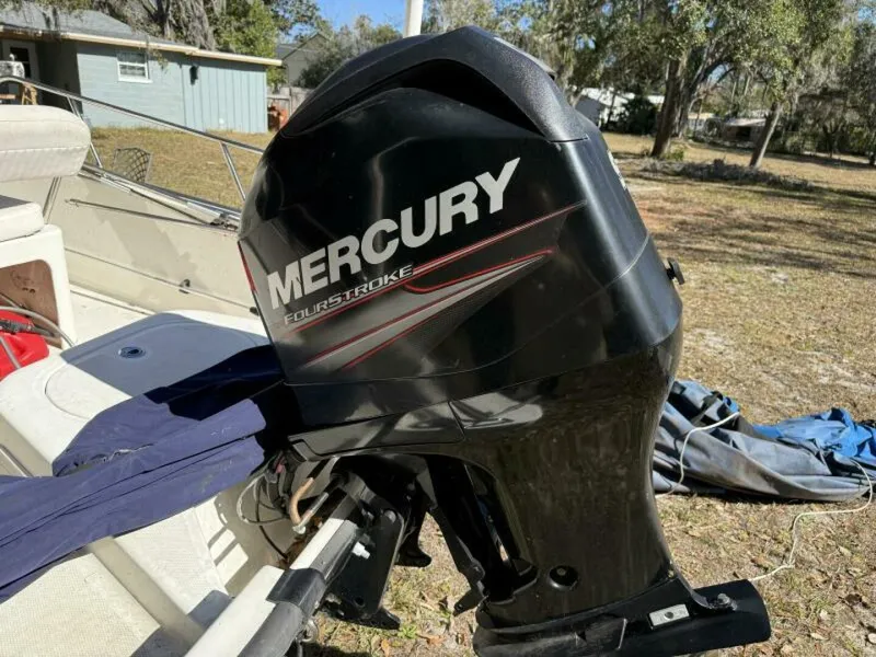 Slide: The Image of Boston Whaler 170 Montauk 2013 - 5940313