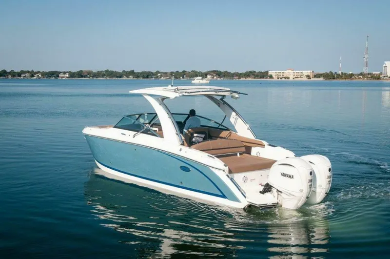 Slide: The Image of 2022 Cobalt 30SC- Ko Olina - 5940756