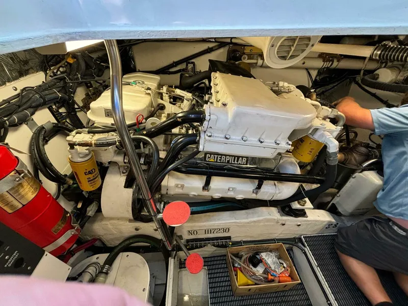 Slide: The Image of Tiara 4100 Open 2002 - 5940886