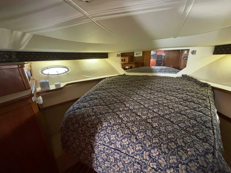 Slide: The Image of Tiara 4100 Open 2002 - 5940892