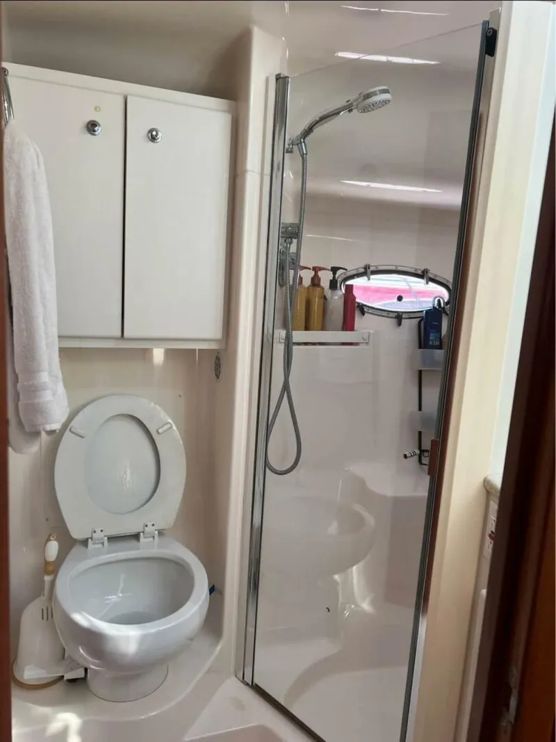 Slide: The Image of Tiara 4100 Open 2002 - 5950986