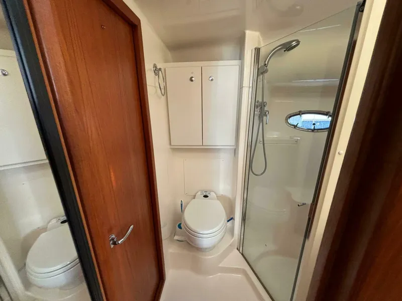 Slide: The Image of Tiara 4100 Open 2002 - 5940885